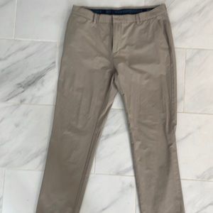 Vineyard Vines Khaki On The Go Performance Pants 35x30